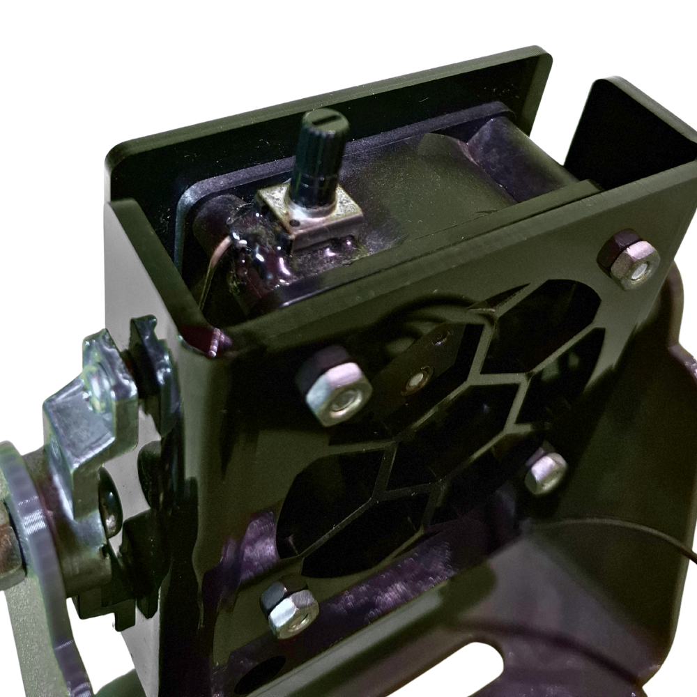 Table fan with phone stand