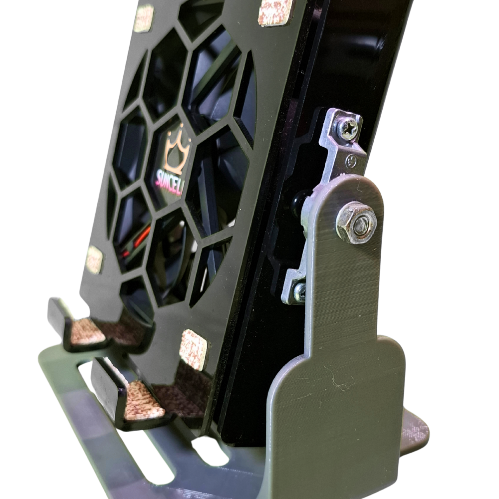 Table fan with phone stand